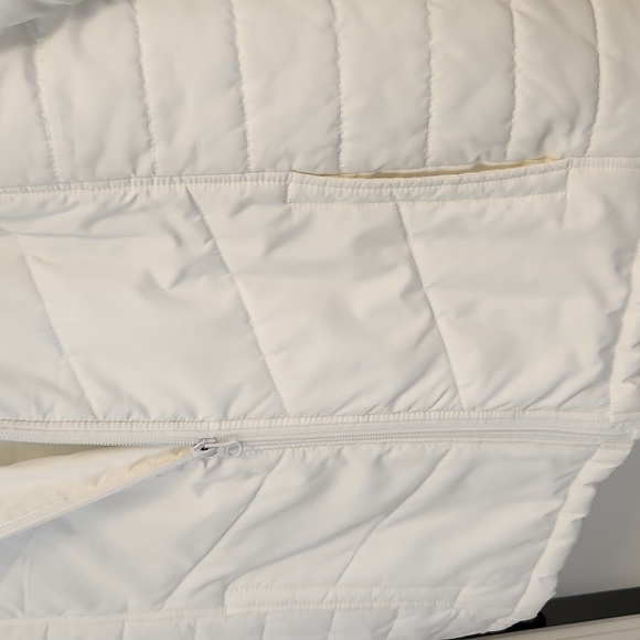 Puffer jacket - Picture 3 of 4